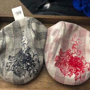 Plaid Floral Print Berets - Black/Grey & Pink/Red